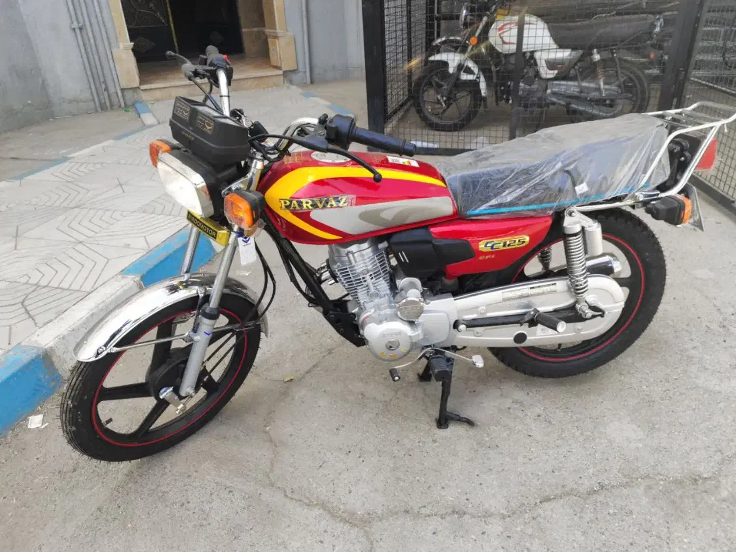 هندا ۱۲۵ صفر کیلومتر مدل پرواز استارتی|موتورسیکلت|کرج, برغان|دیوار