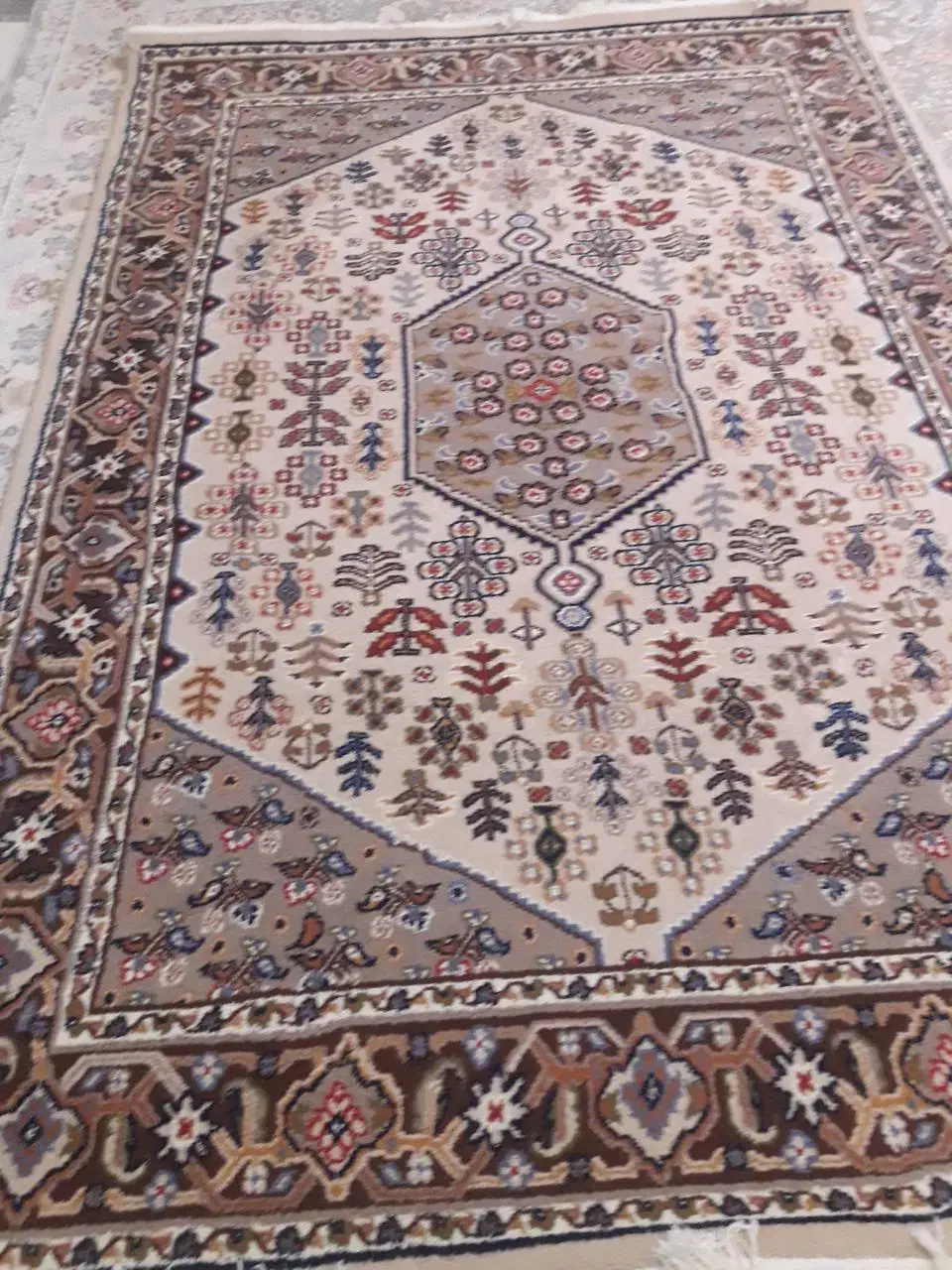 فرش ۶ متری رنگ طوسی نونو فرش ۴ متری|فرش|تهران, شهرک خرازی|دیوار