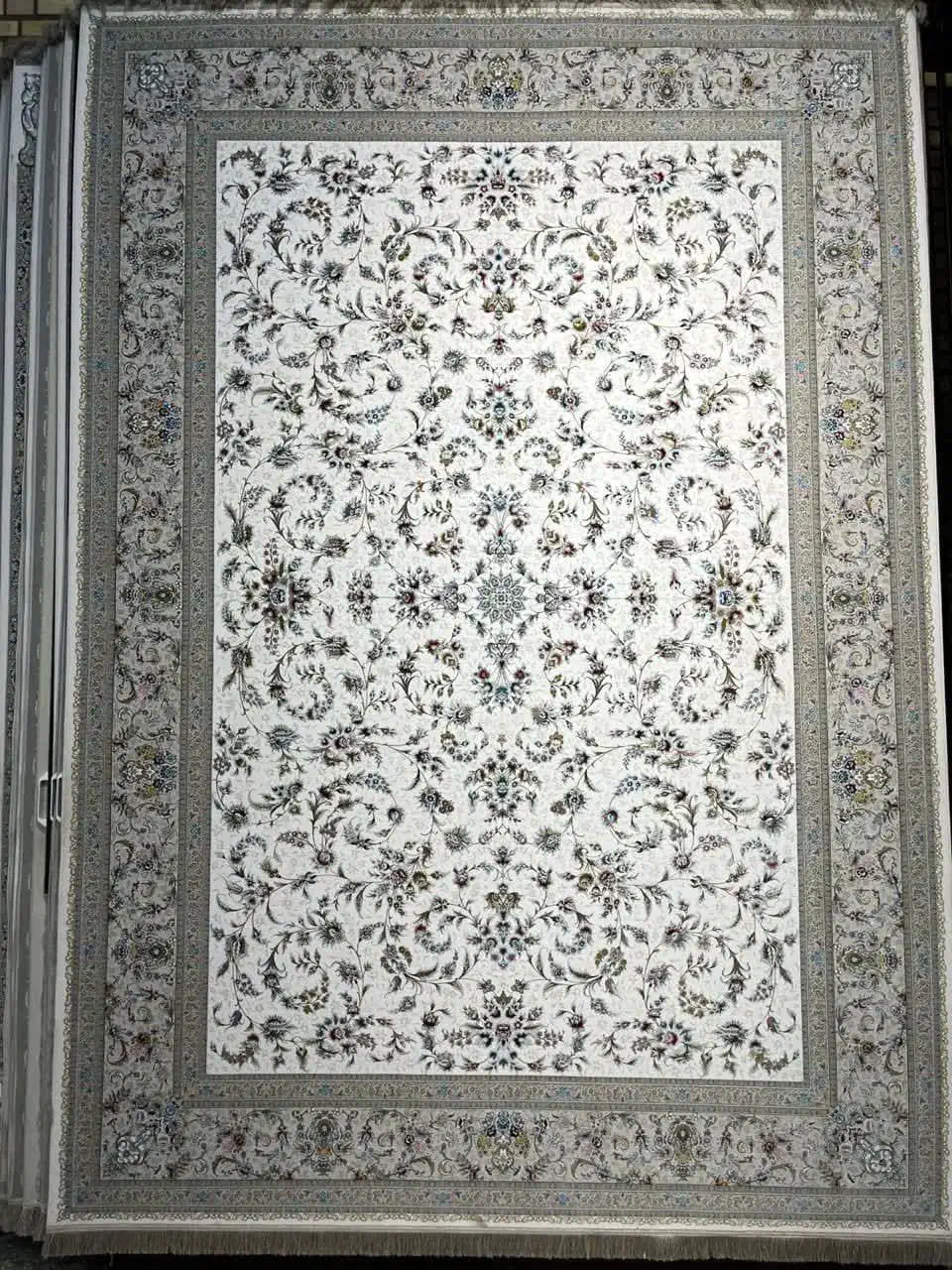 فرش اصلی دست بافت ماشینی|فرش|کاشان, راوند|دیوار