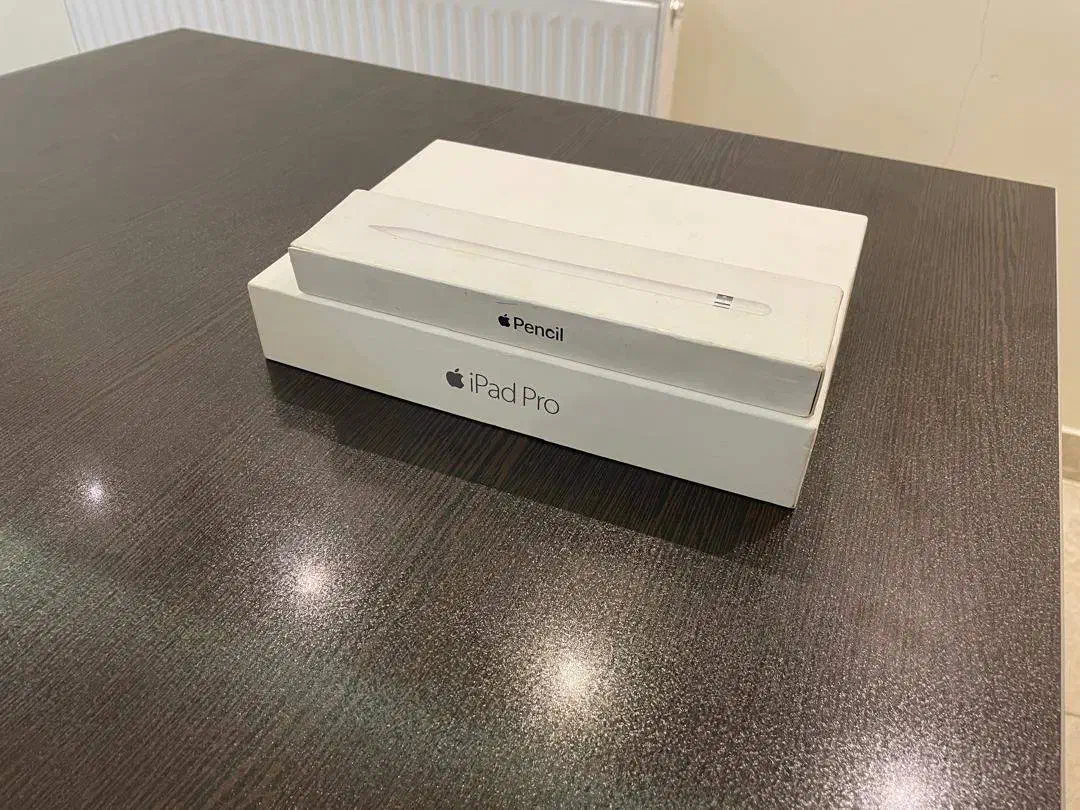 آی پد پرو 128 سیم کارت خور همراه قلم/Ipad pro 128G|تبلت|تبریز, |دیوار
