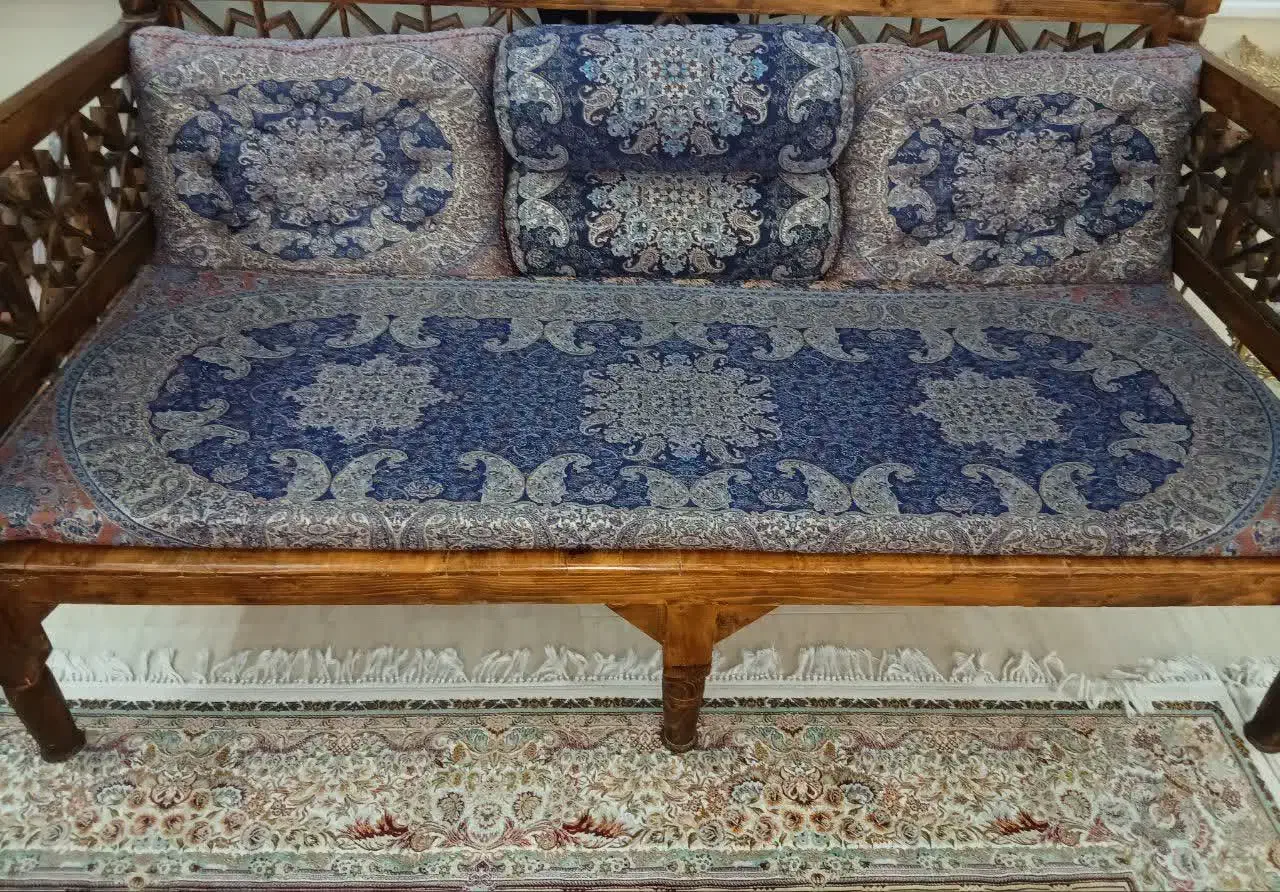 شاه نشین|پشتی|قم, علی آباد سعدگان|دیوار