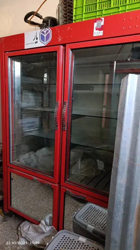 یخچال فریزر بزرگ ۶درب و ۴ درب مرغ ماهی قصابی قنادی|فروشگاه و مغازه|کرمان, |دیوار