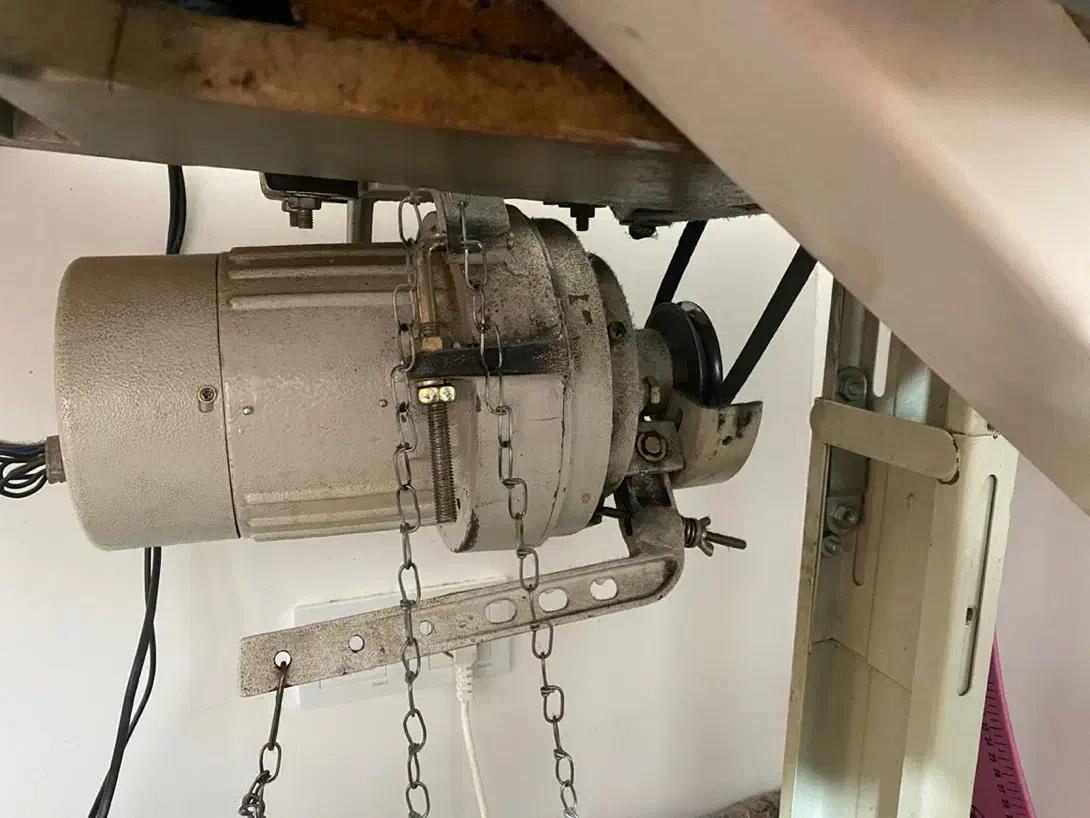 سردوز سه نخ|چرخ خیاطی و ریسندگی|اراک, |دیوار