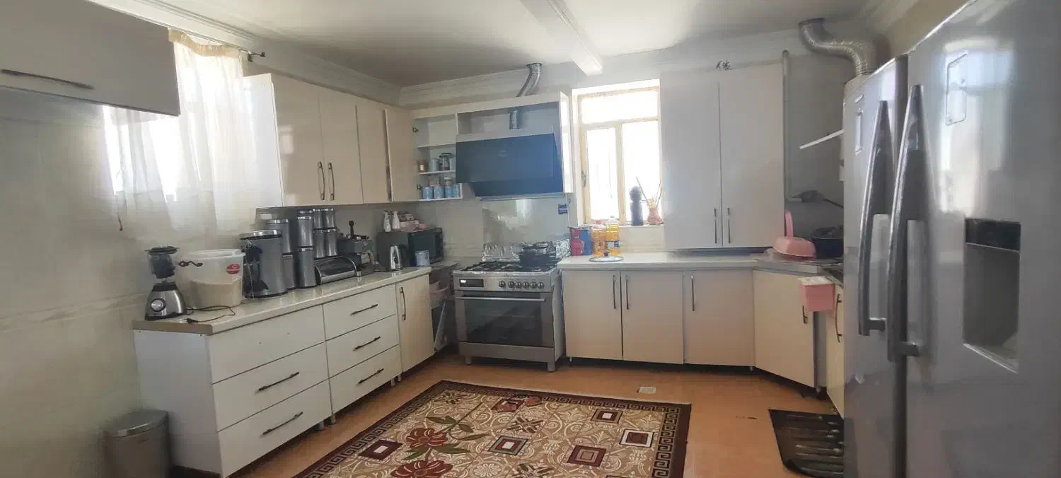 اجاره ۱۵۰مترویلایی دو خواب لب بلوار خلیج فارس|اجارهٔ خانه و ویلا|بردسیر, |دیوار