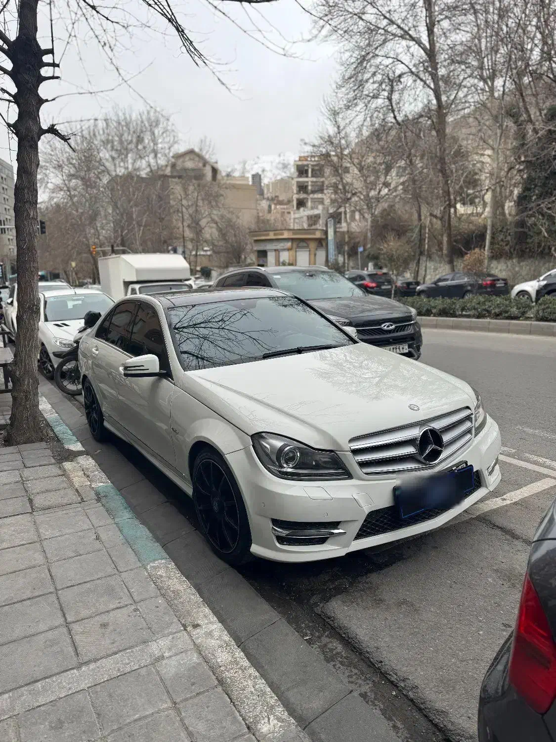 بنز c200|خودرو سواری و وانت|تهران, جماران (نیاوران)|دیوار