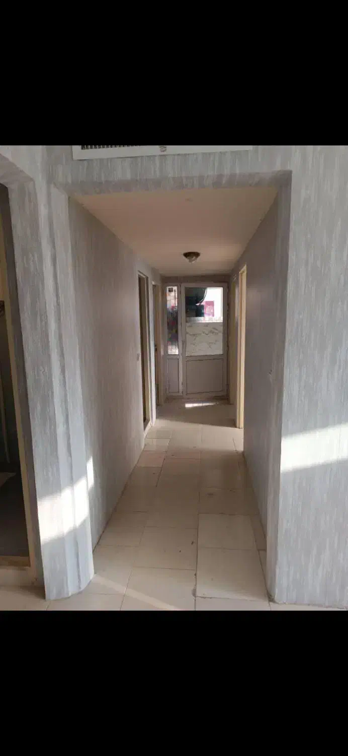 ۳ خواب کیسون|اجارهٔ آپارتمان|پرند, فاز ۶|دیوار