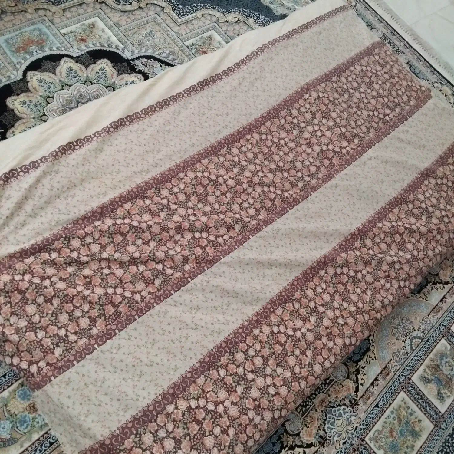 تشک پنبه ای|رختخواب، بالش، پتو|شاهینشهر, عطار|دیوار