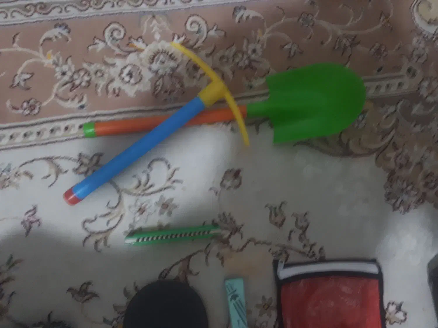 کتاب و اسباب بازی برای بچه ها|اسباب‌‌بازی|شیراز, درکی|دیوار