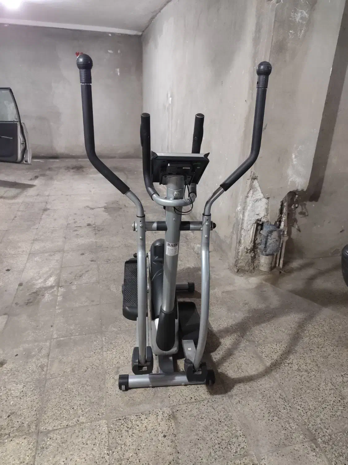 دوچرخه ثابت راین لطیفی 2610|تجهیزات ورزشی|هشتگرد, فاز ۷ مهستان|دیوار