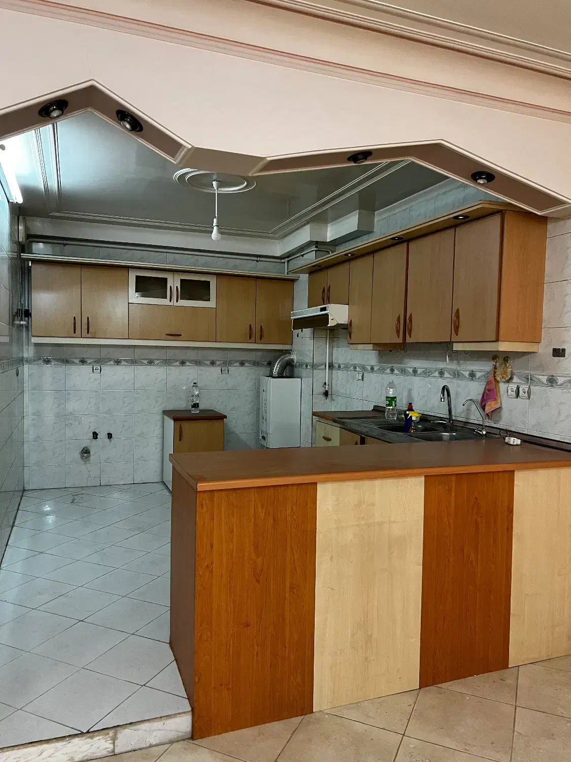 فروش کابینت توافقی|آبچکان و نظمدهنده ظروف|قم, جهان بینی|دیوار