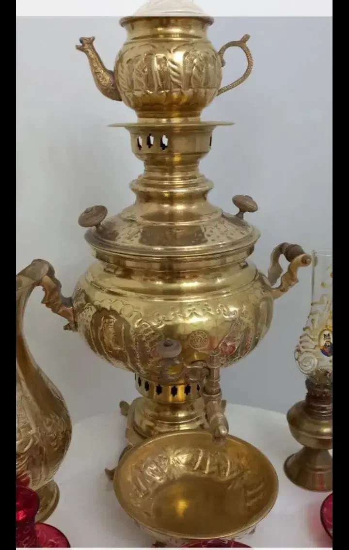 فروش و خریدار لوستر و آینه شمعدان و وسایل برنزی|لوستر و چراغ آویز|تهران, یافت‌آباد|دیوار