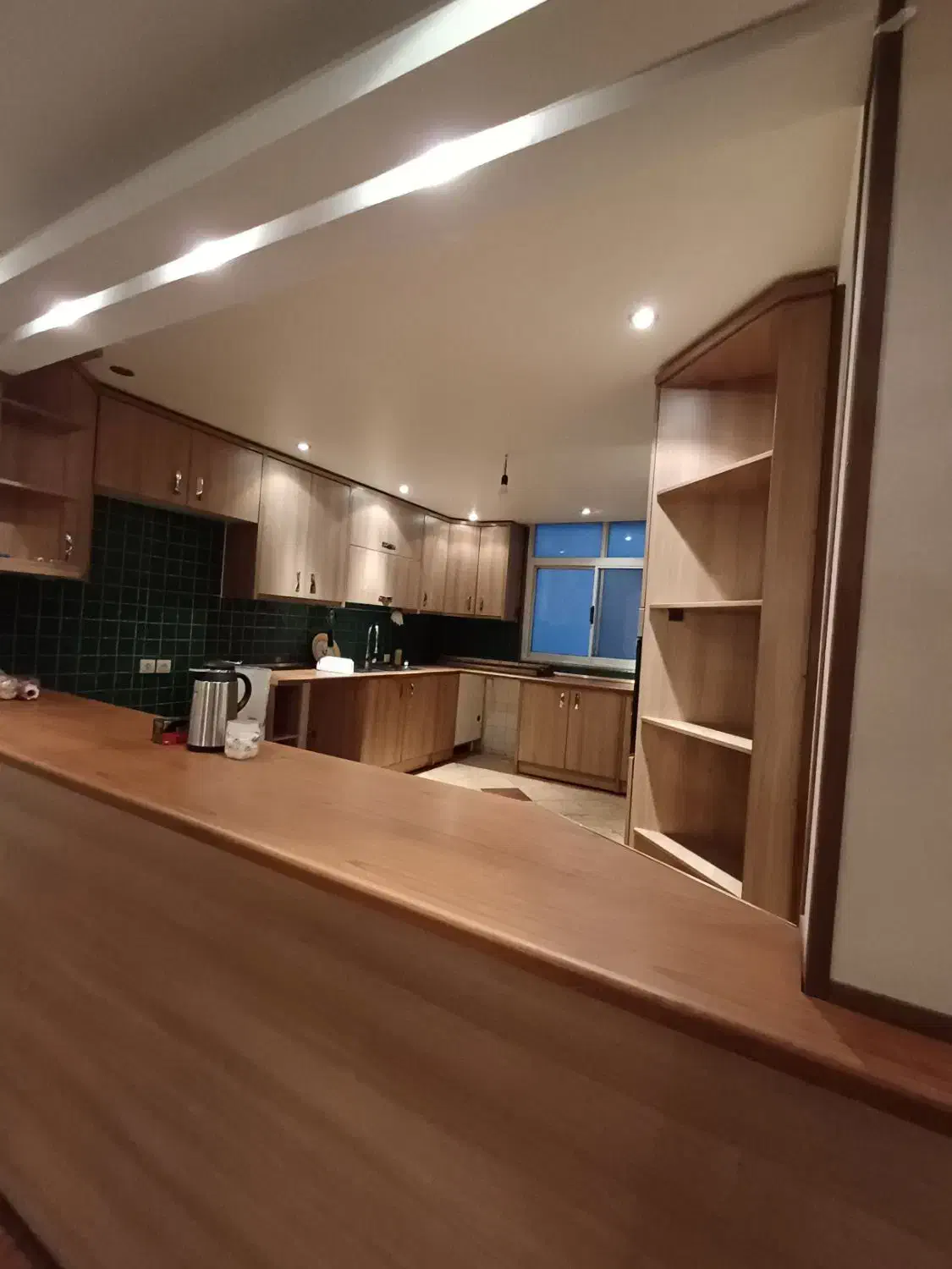 مرزداران/ ۱۲۵متر ۳خواب/ تخلیه / تک واحدی