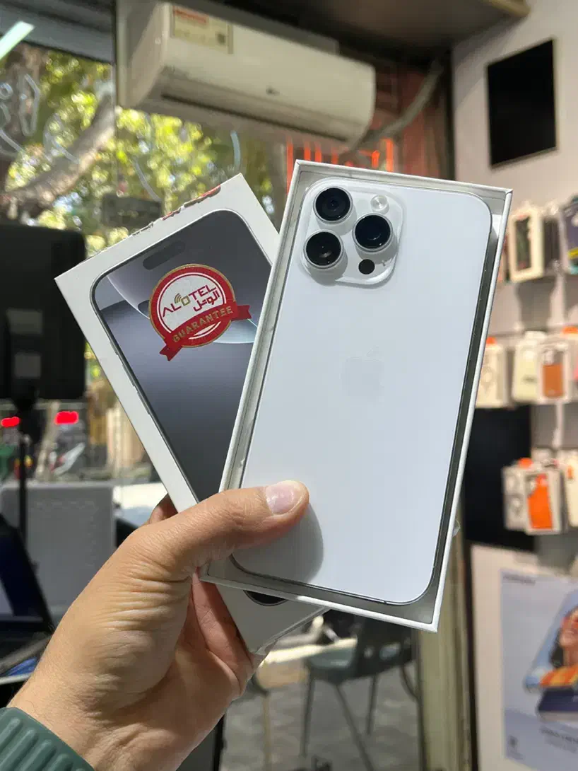 آیفون 16پرو مکس 256 zaa|موبایل|اصفهان, نقش جهان|دیوار