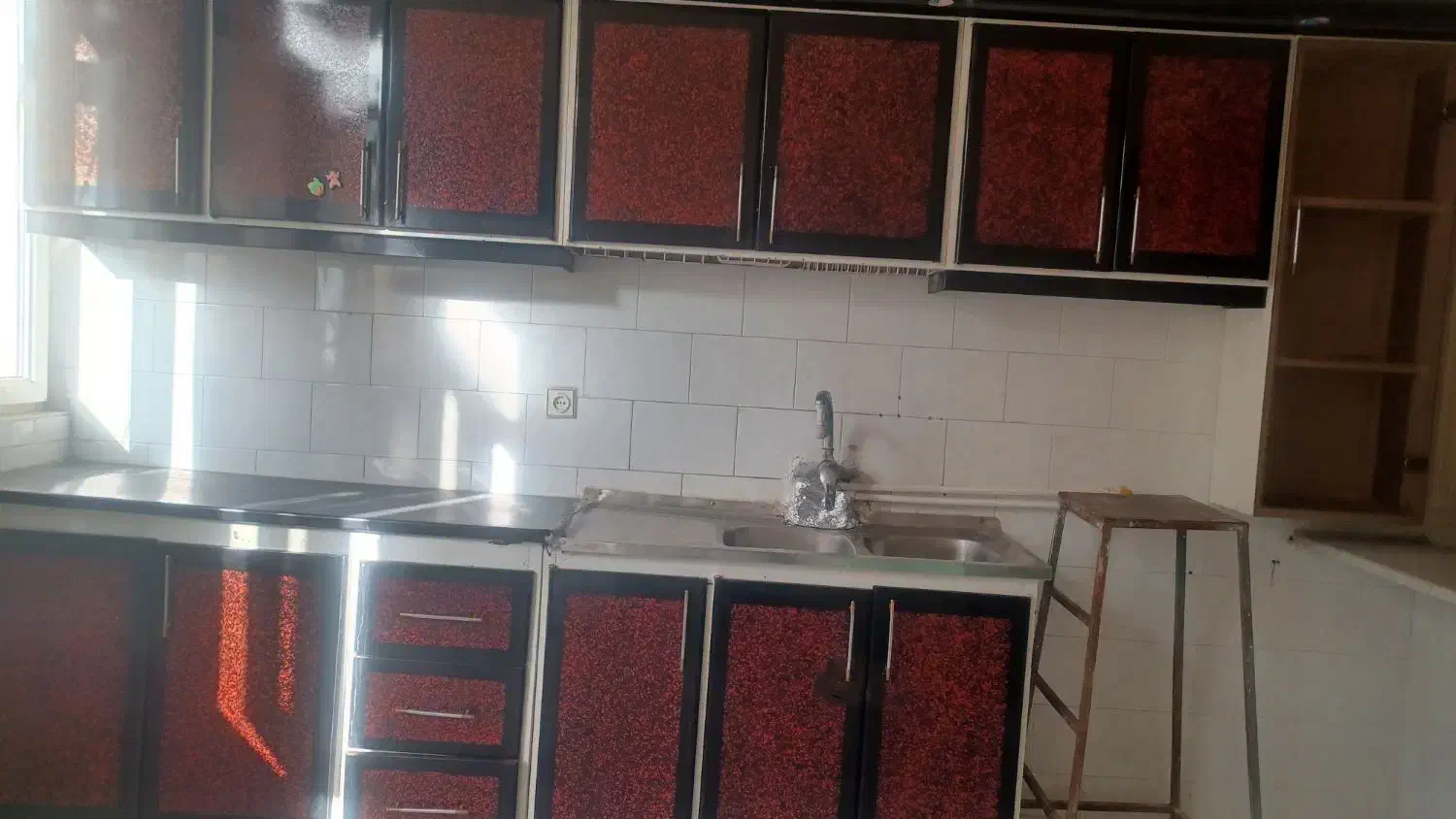 کابینت و سینک دو لگن و هود|کتابخانه، شلف، قفسه‌های دیواری|اراک, |دیوار