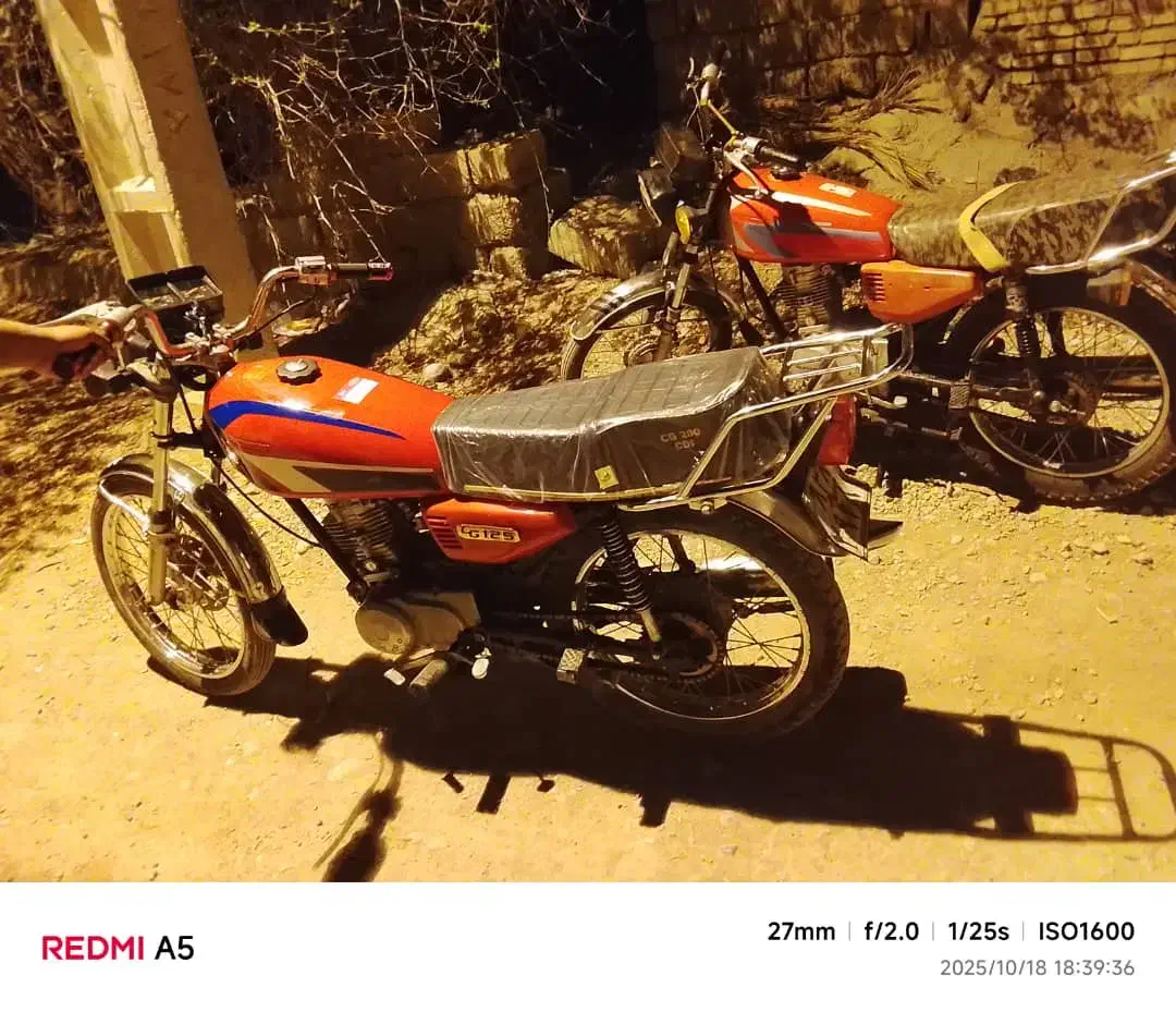 موتورسیکلت معا فضه با کلیک یا پاکشتی هم دارم|موتورسیکلت|حاجی آباد, |دیوار