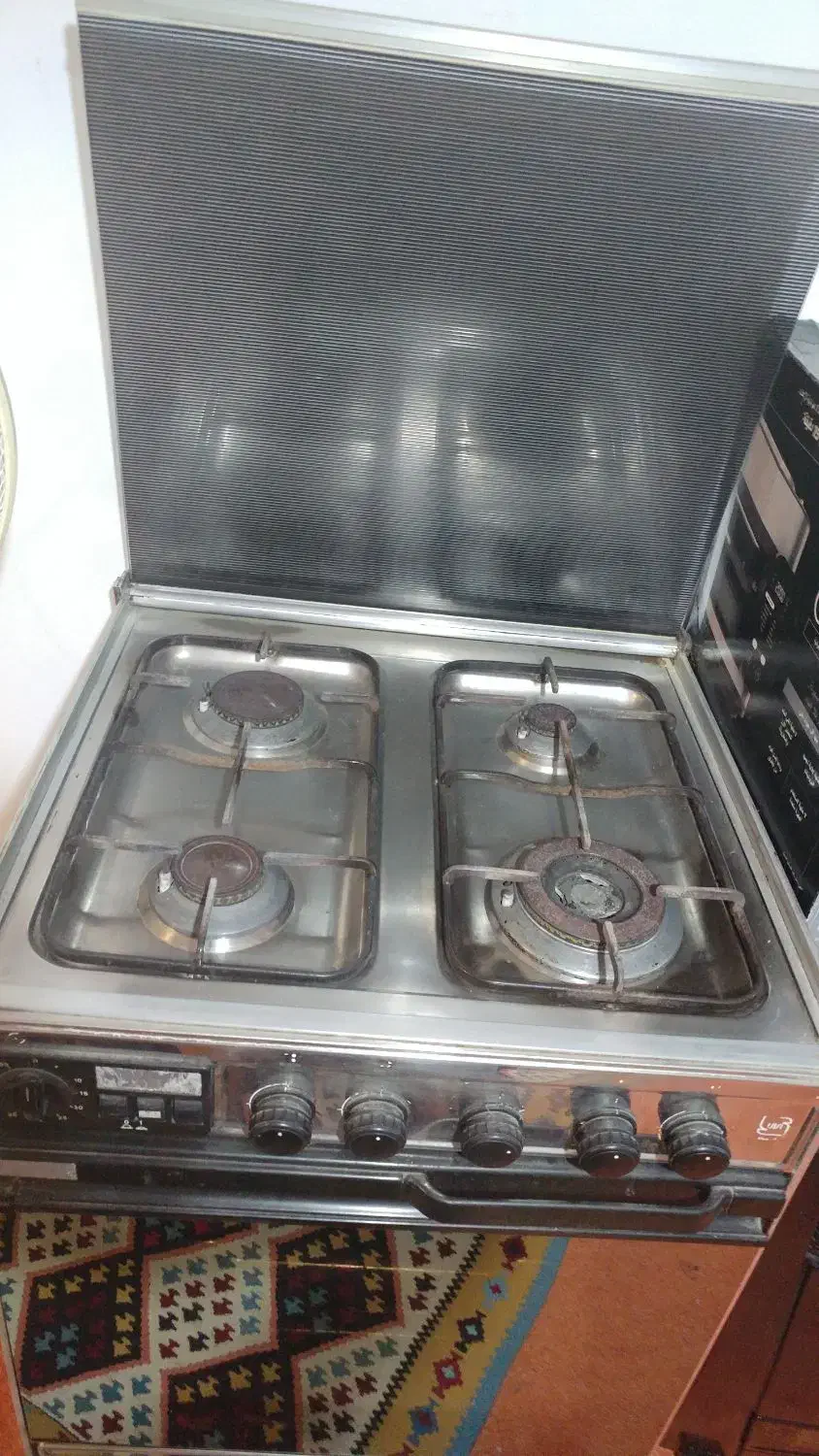 اجاق گاز چهار شعله با فر وجوجه گردان|اجاق گاز و لوازم برقی پختوپز|نوشهر, |دیوار