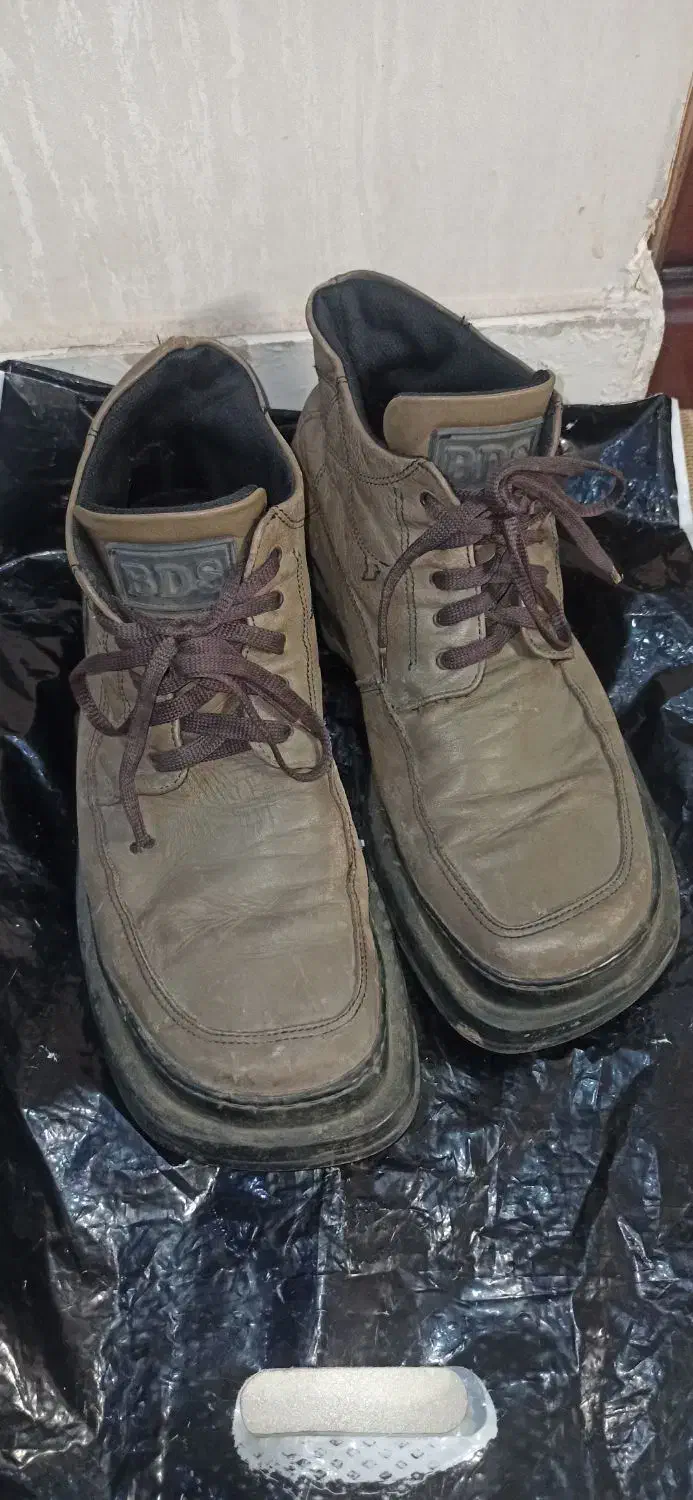کفش نیم بوت چرم خارجی مناسب کوهنوردی|کیف، کفش، کمربند|فردیس, شهرک وحدت|دیوار