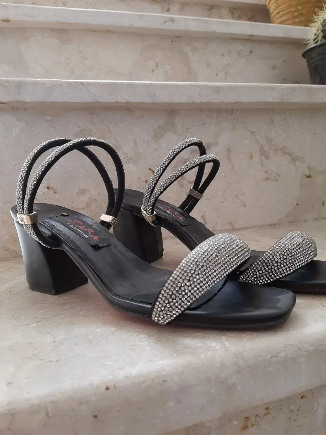 کفش مجلسی|کیف، کفش، کمربند|میاندوآب, |دیوار