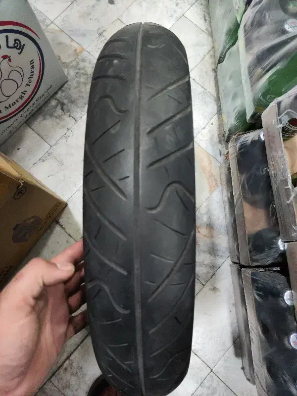 لاستیک جلو موتورIRC|قطعات یدکی و لوازم جانبی|ری, ظهیرآباد|دیوار