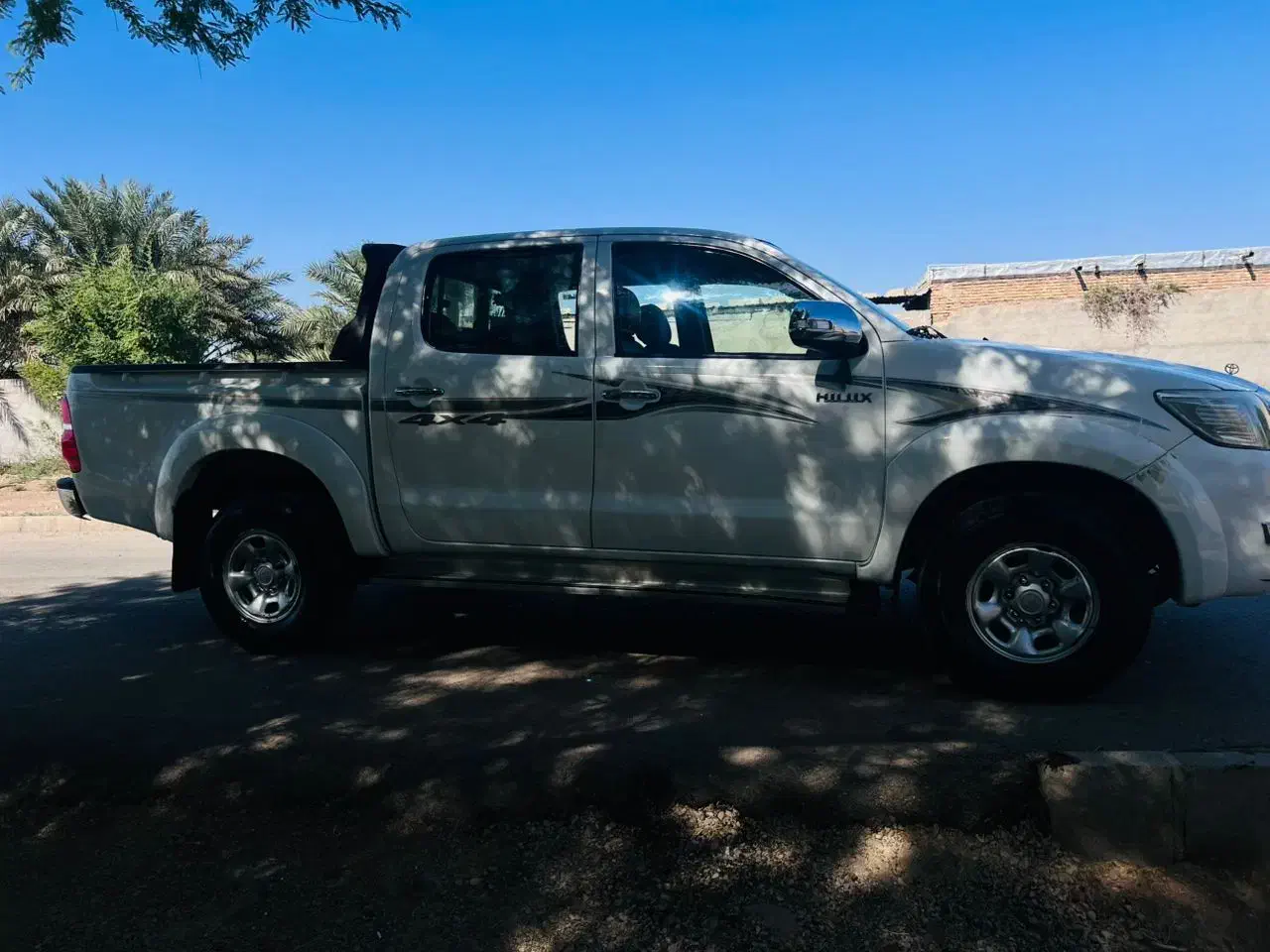 تویوتا هایلوکس مدل 2015دیزل|خودرو سواری و وانت|سوسنگرد, |دیوار