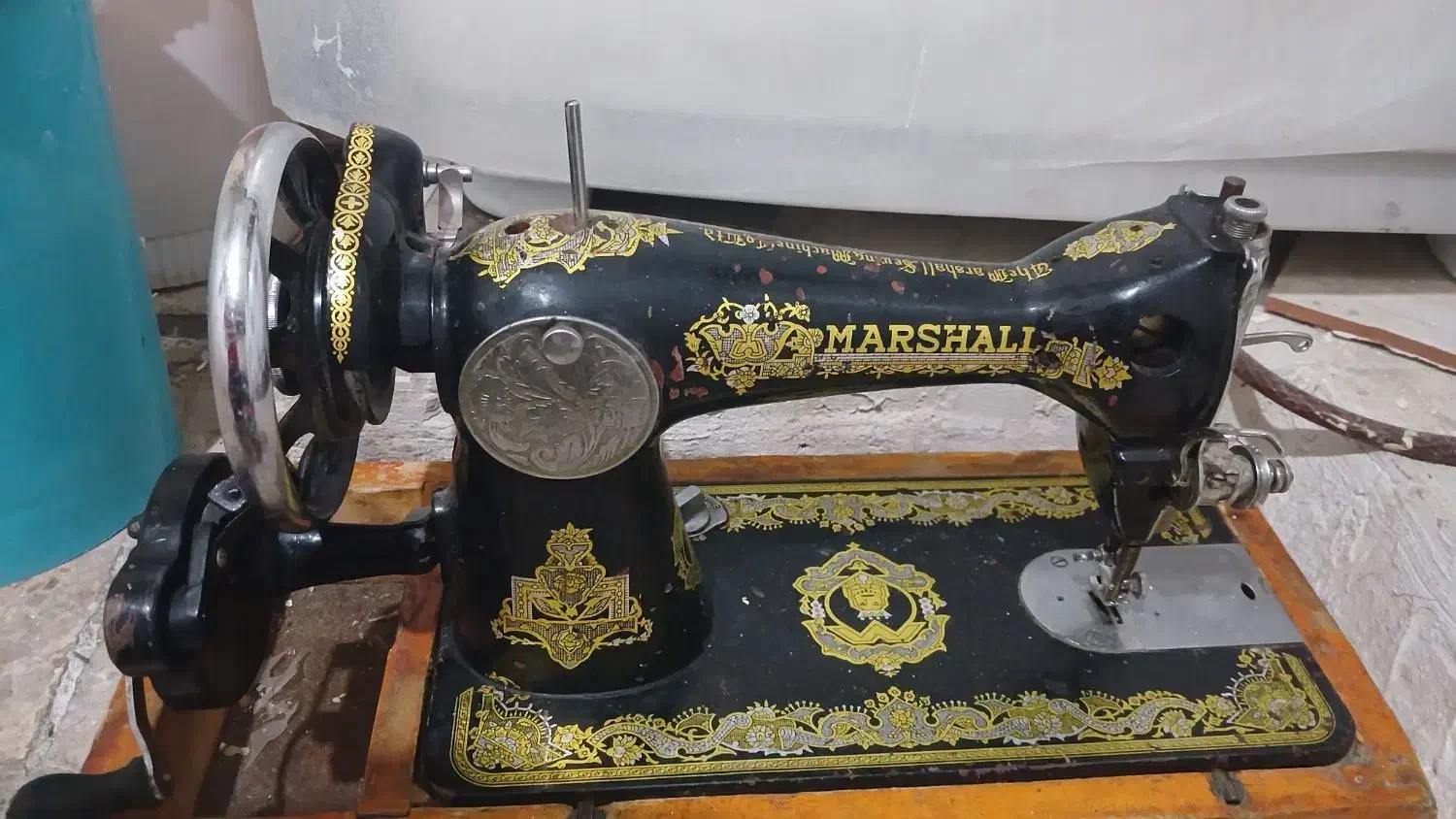 چرخ خیاطی مارشال|چرخ خیاطی و ریسندگی|بروجرد, |دیوار