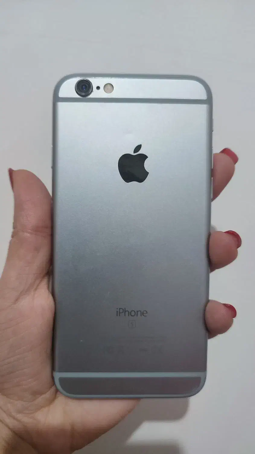 آیفون 6s گیگ ۳۲ گیگ با جعبه|موبایل|رشت, پیرسرا|دیوار