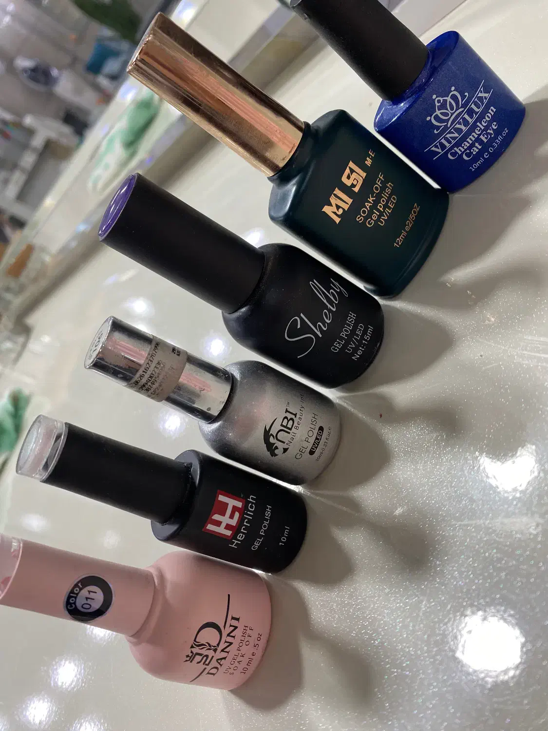 لاک ژل|آرایشگاه و سالن‌های زیبایی|خوی, |دیوار