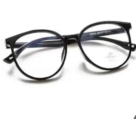 عینک طبی پیدا شده|اشیا|اصفهان, شمس آباد|دیوار