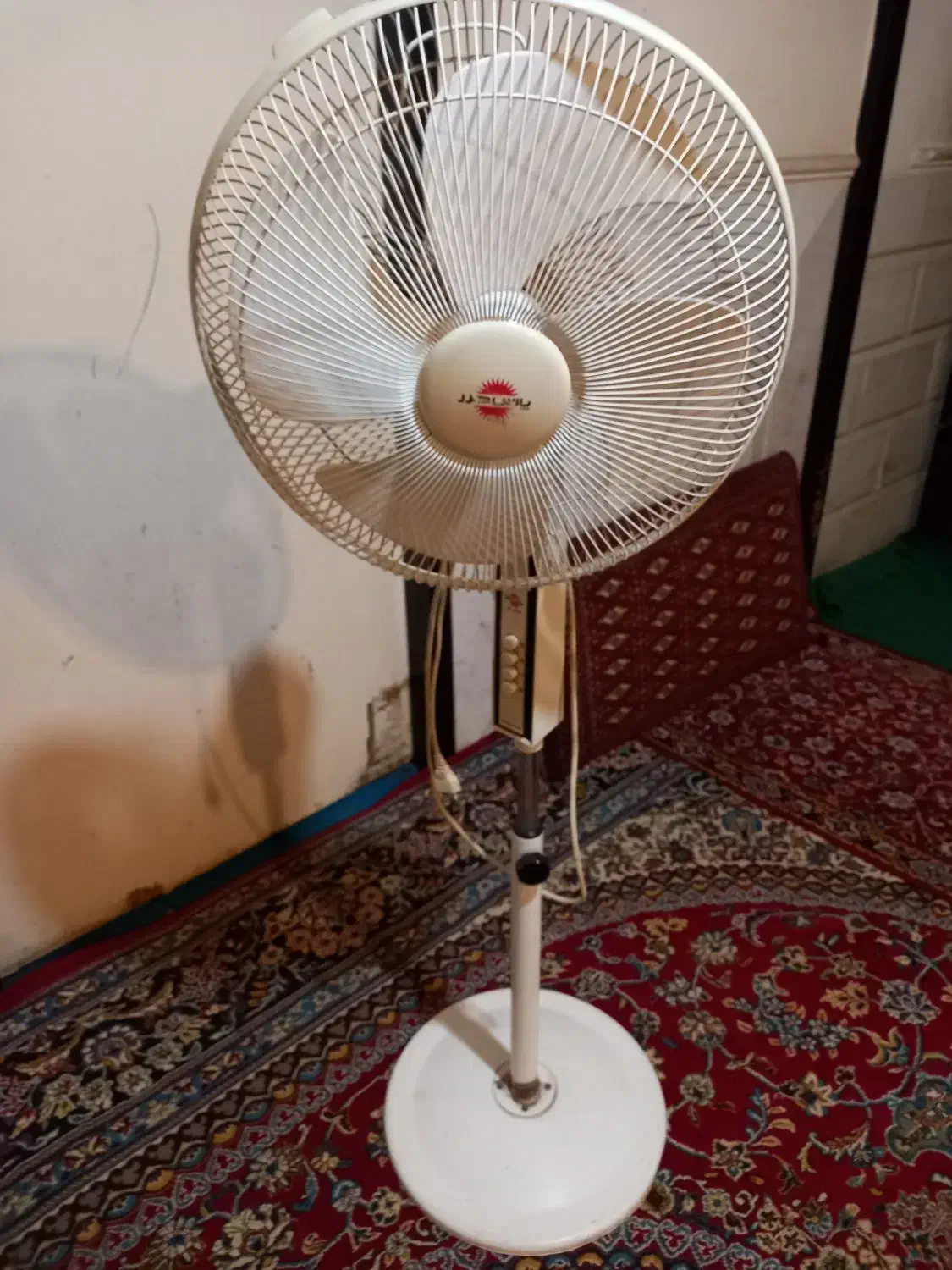 پنکه پارس خزر|پنکه و تصفیه‌کنندهٔ هوا|زاهدان, |دیوار