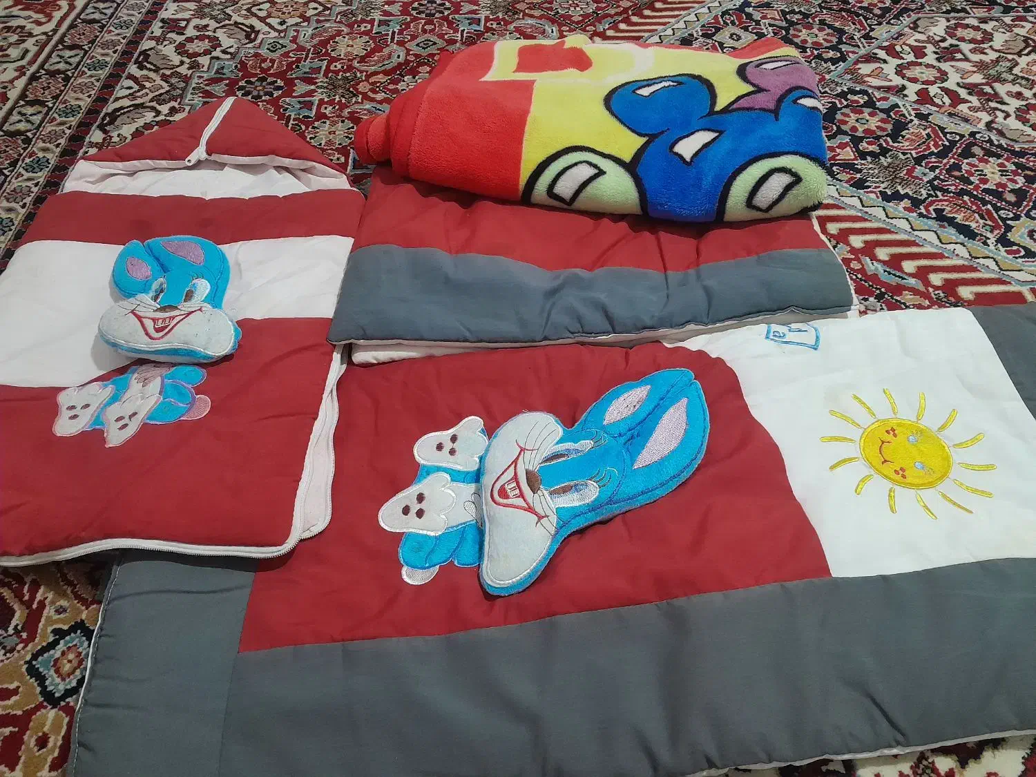 سرویس خواب نوزاد|رختخواب، بالش، پتو|نیشابور, مبارکه|دیوار