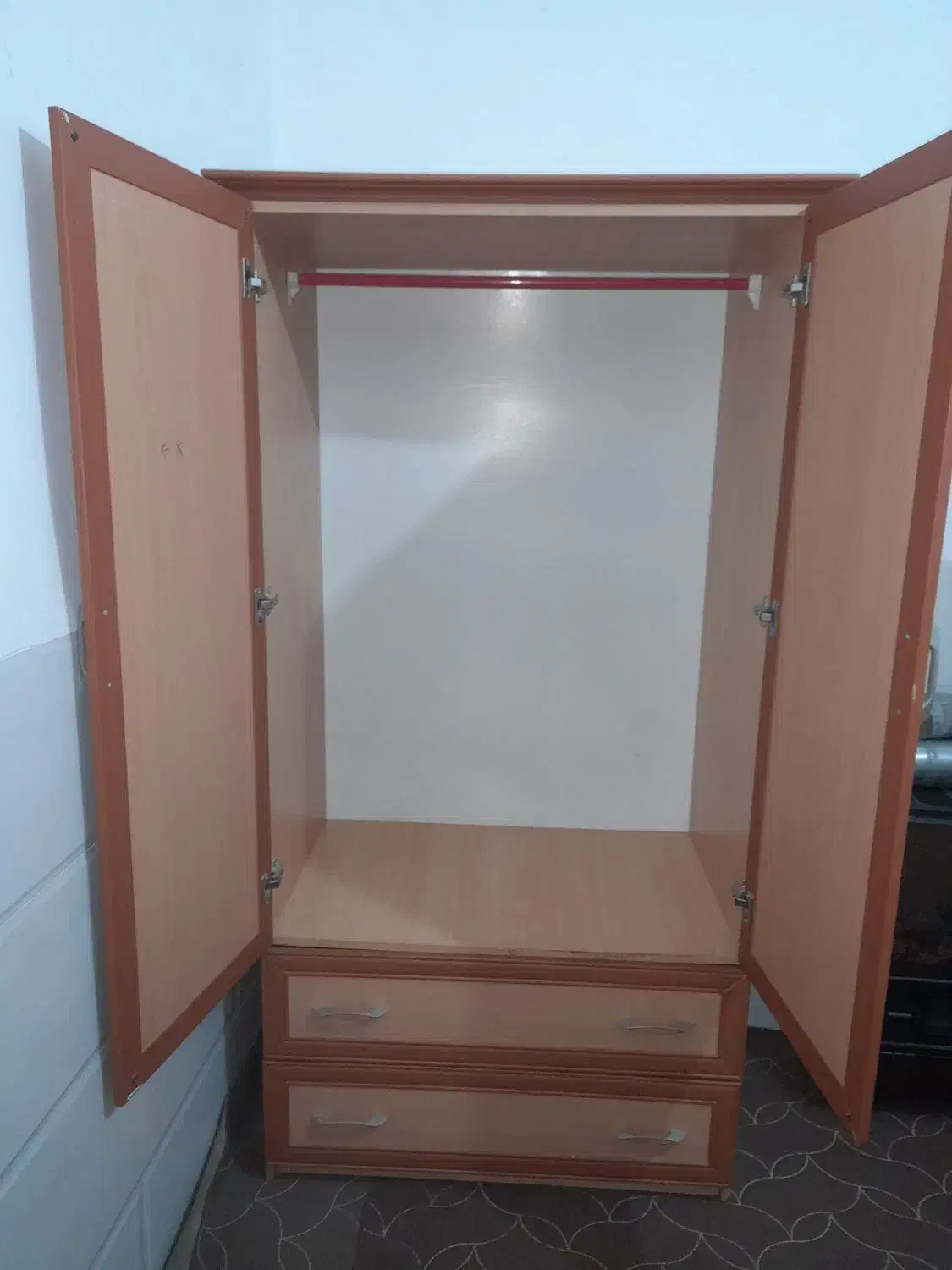 کمد لباس|جاکفشی، کمد، دراور|یزد, |دیوار