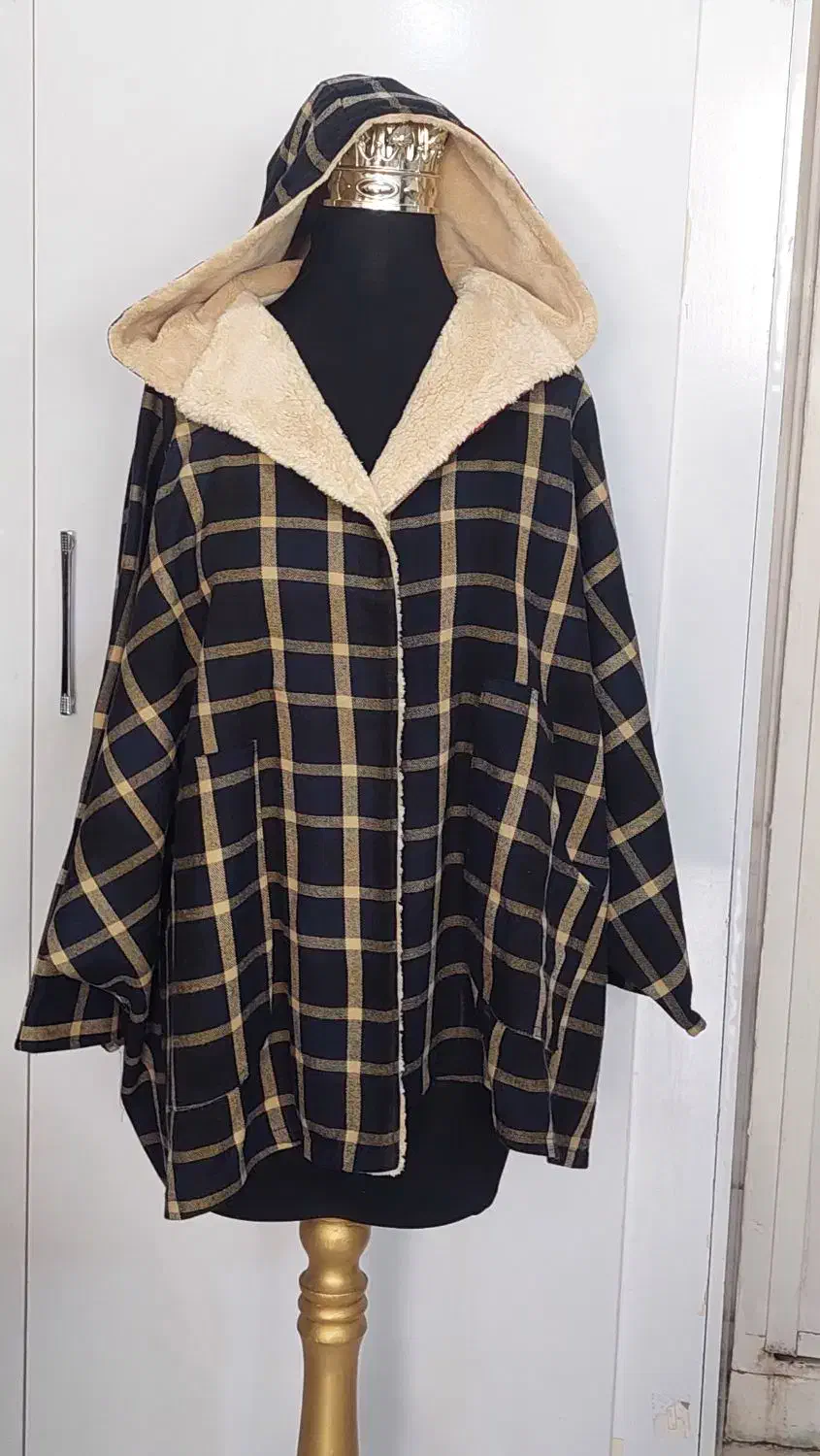 پانچ و شنل|لباس|مشهد, گلبرگ شمالی|دیوار