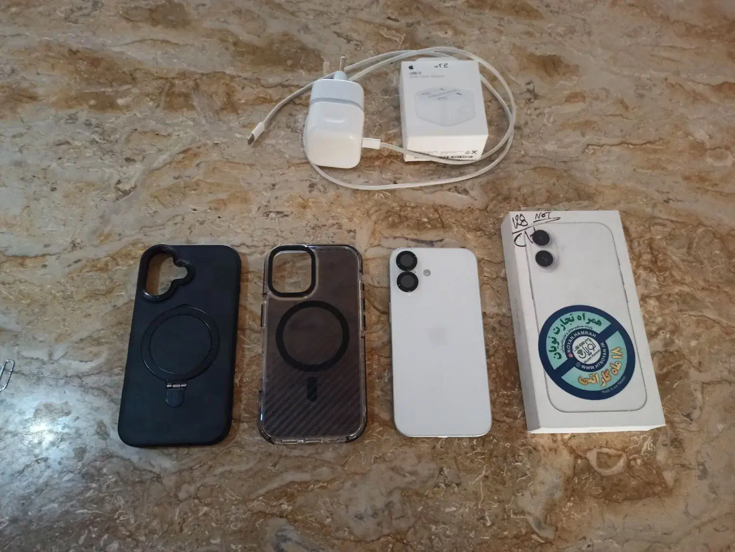 اپل iPhone 16 با حافظهٔ ۱۲۸ گیگابایت|موبایل|همدان, |دیوار