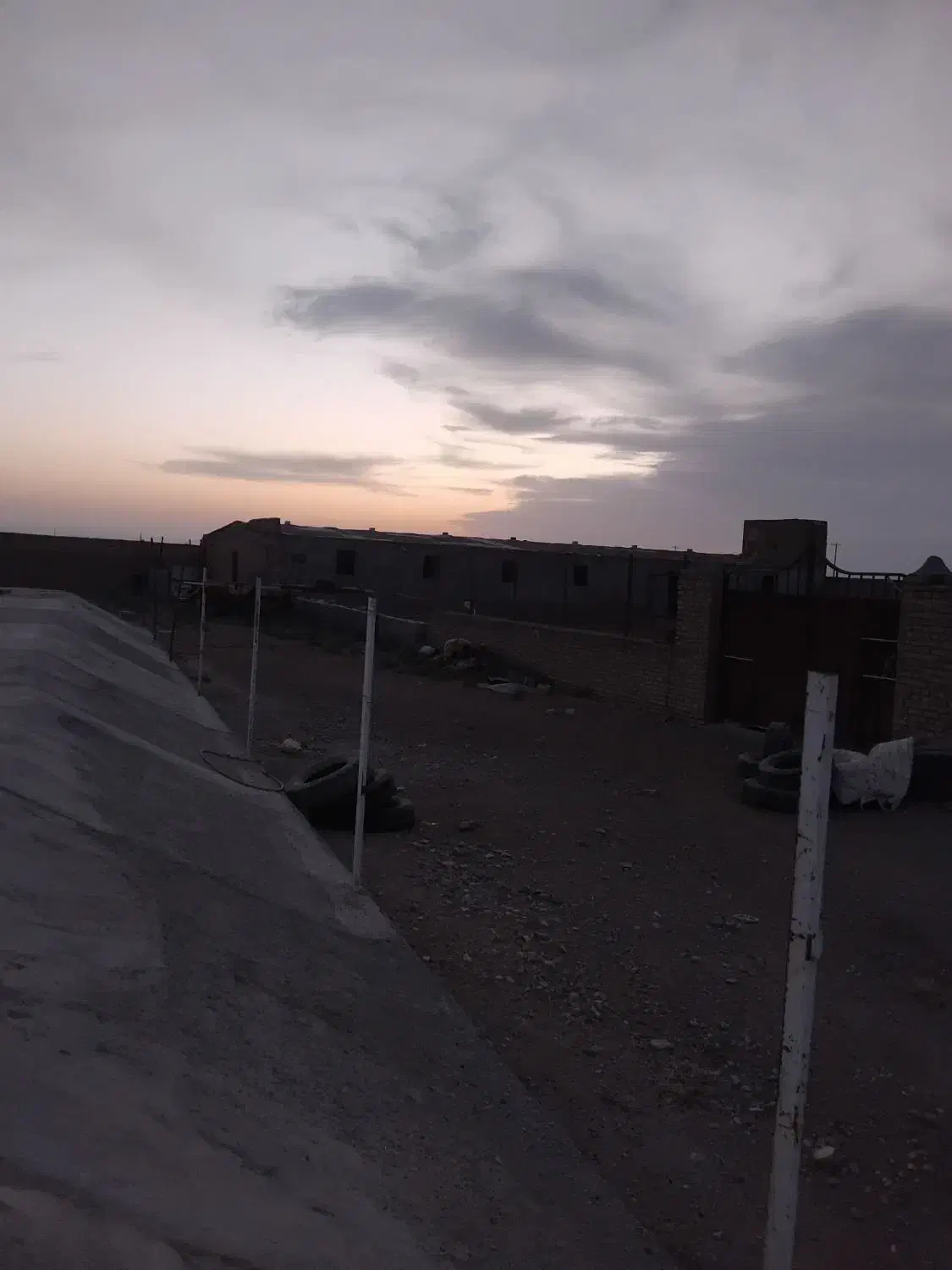 دامداری و سالن واستخر|فروش دفتر صنعتی، کشاورزی، تجاری|رضویه, |دیوار