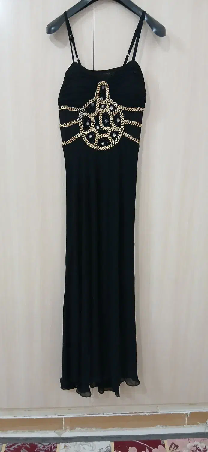 لباس مجلسی|لباس|گلبهار, شهر جدید گلبهار|دیوار