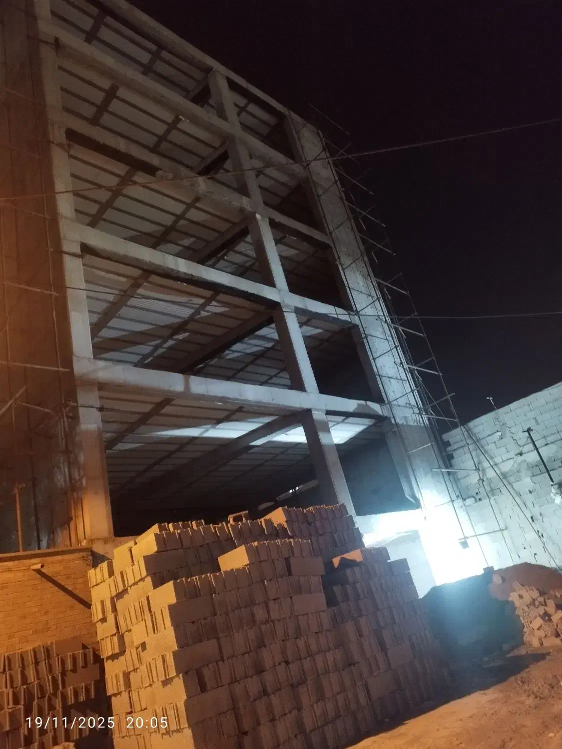 پیش. فروش واحددرقلب نیرولین 11|پیش‌فروش املاک|شوشتر, |دیوار