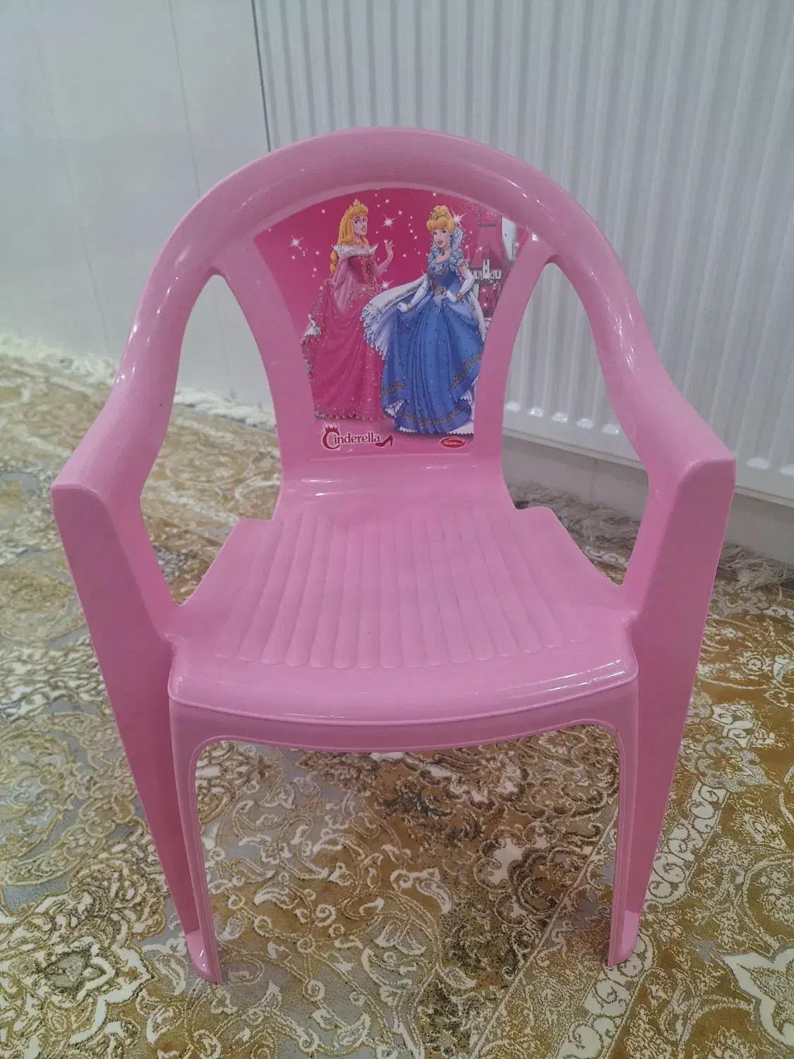 صندلی پلاستیکی بچگانه|اسباب و اثاث بچه|جوانرود, |دیوار