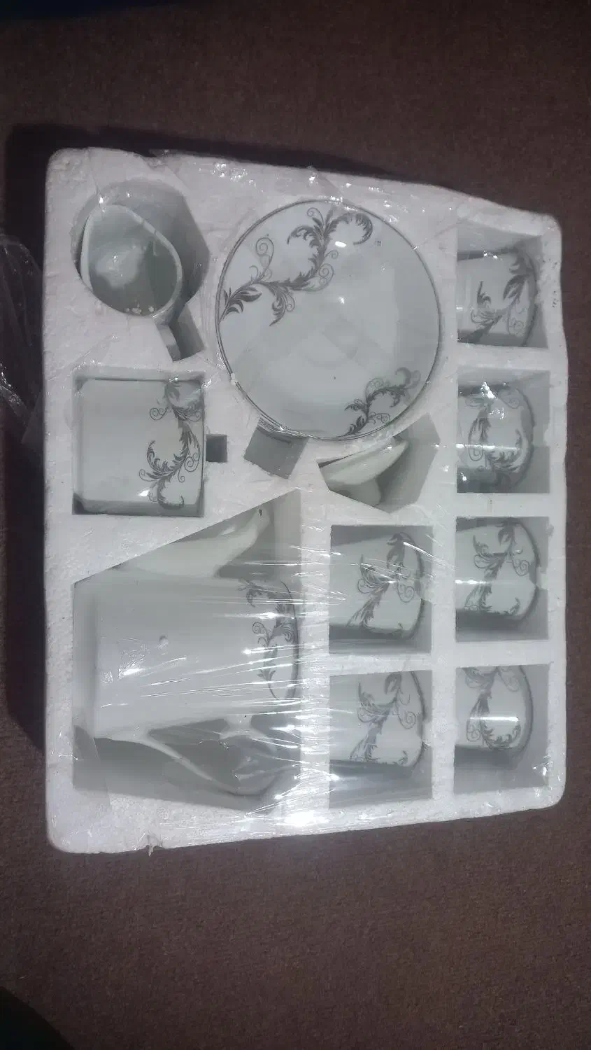 سرویس چایخوری نو مناسب جهزیه|ظروف سرو و پذیرایی|نیشابور, راه آهن|دیوار