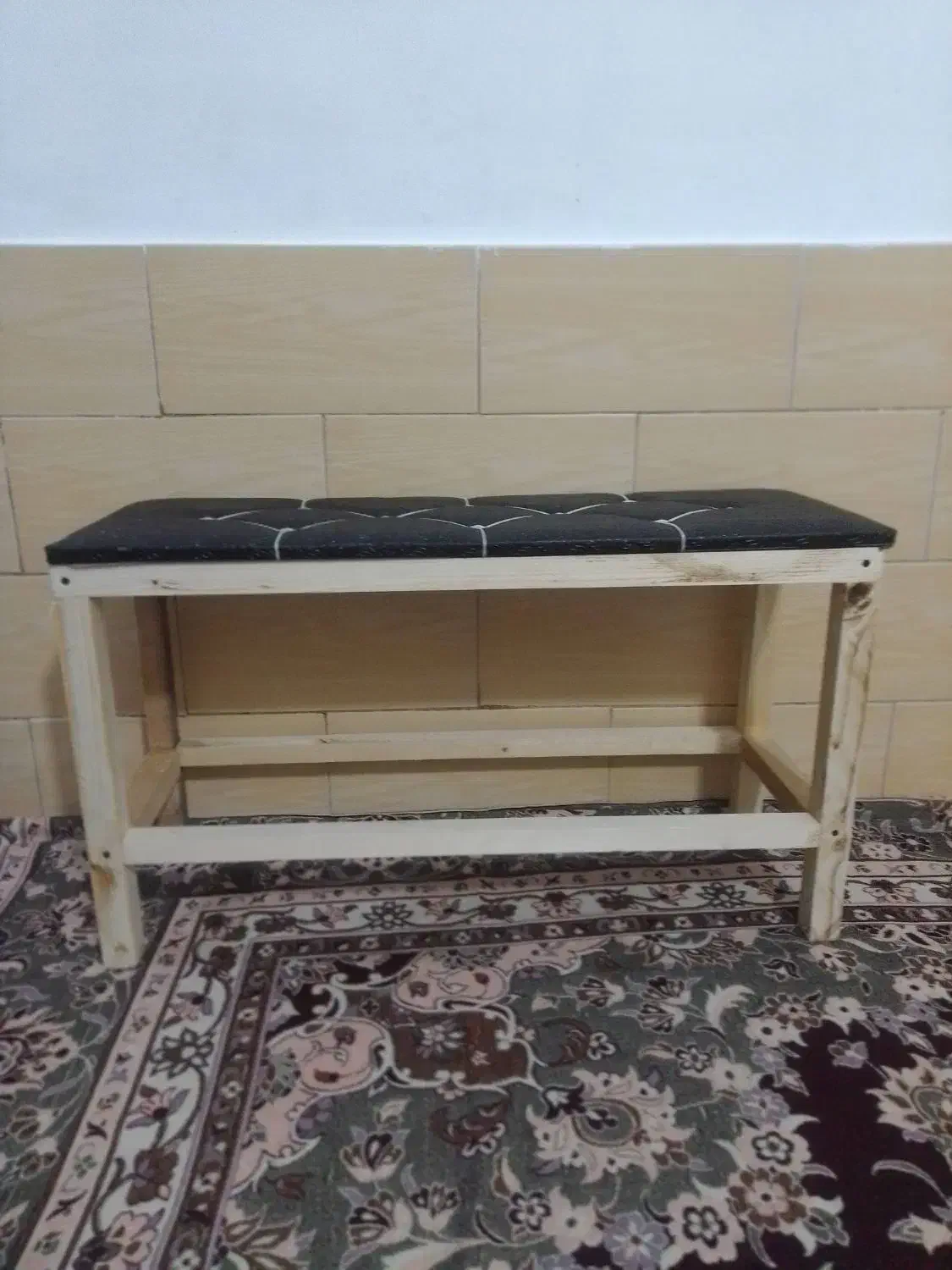 با سلام یک عدد صندلی چوبی|صندلی و نیمکت|اسلامشهر, شهرک مهدیه|دیوار