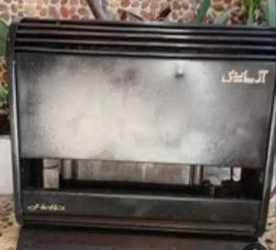 دوعدد بخاری|بخاری، هیتر، شومینه|قم, سراجه (۱۵ خرداد)|دیوار