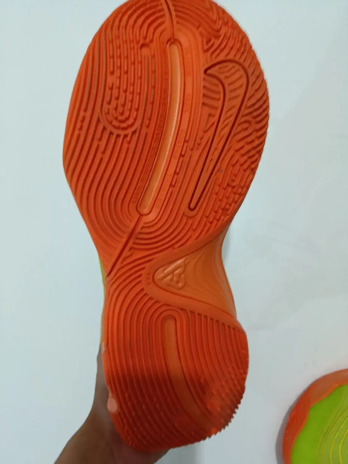 کتونی نایک اورجینال مناسب برای بسکتبال و والیبال|کیف، کفش، کمربند|بندرعباس, |دیوار