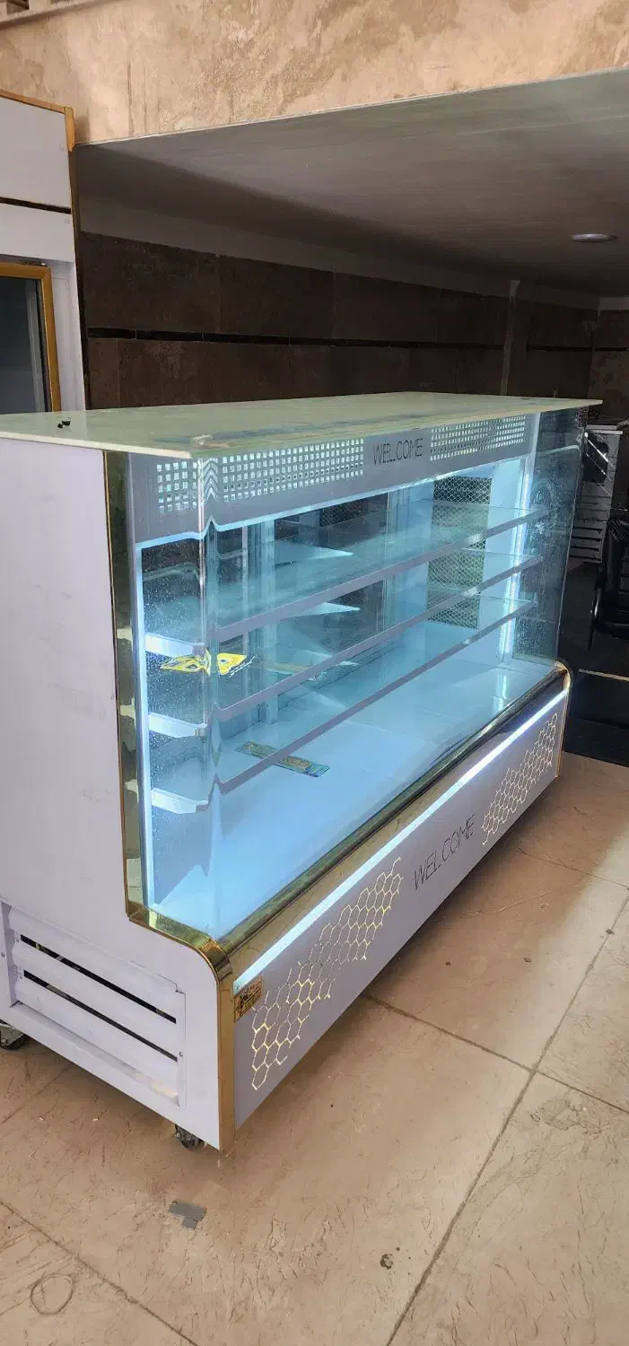 یخچال ویترینی ایستاده مکعبی خوابیده دوطرفه|فروشگاه و مغازه|مشهد, شهرک امام هادی (شهرک غرب)|دیوار