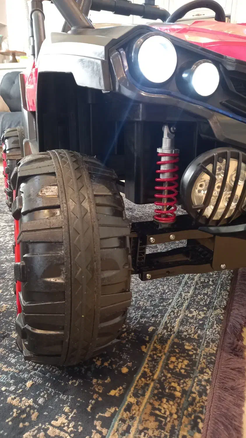 ماشین شارژی ۴موتوره ساحلی غول پیکر|اسباببازی بچه|تهران, حکیمیه|دیوار