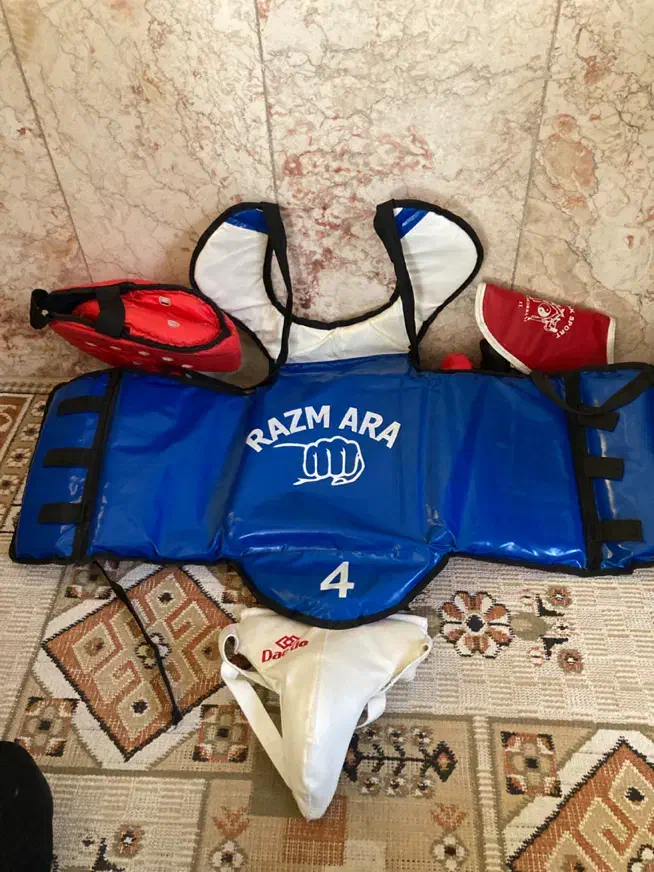 لباس رزمی مناسب برای تمامی رشته های رزمی|تجهیزات ورزشی|سبزوار, امیریه|دیوار