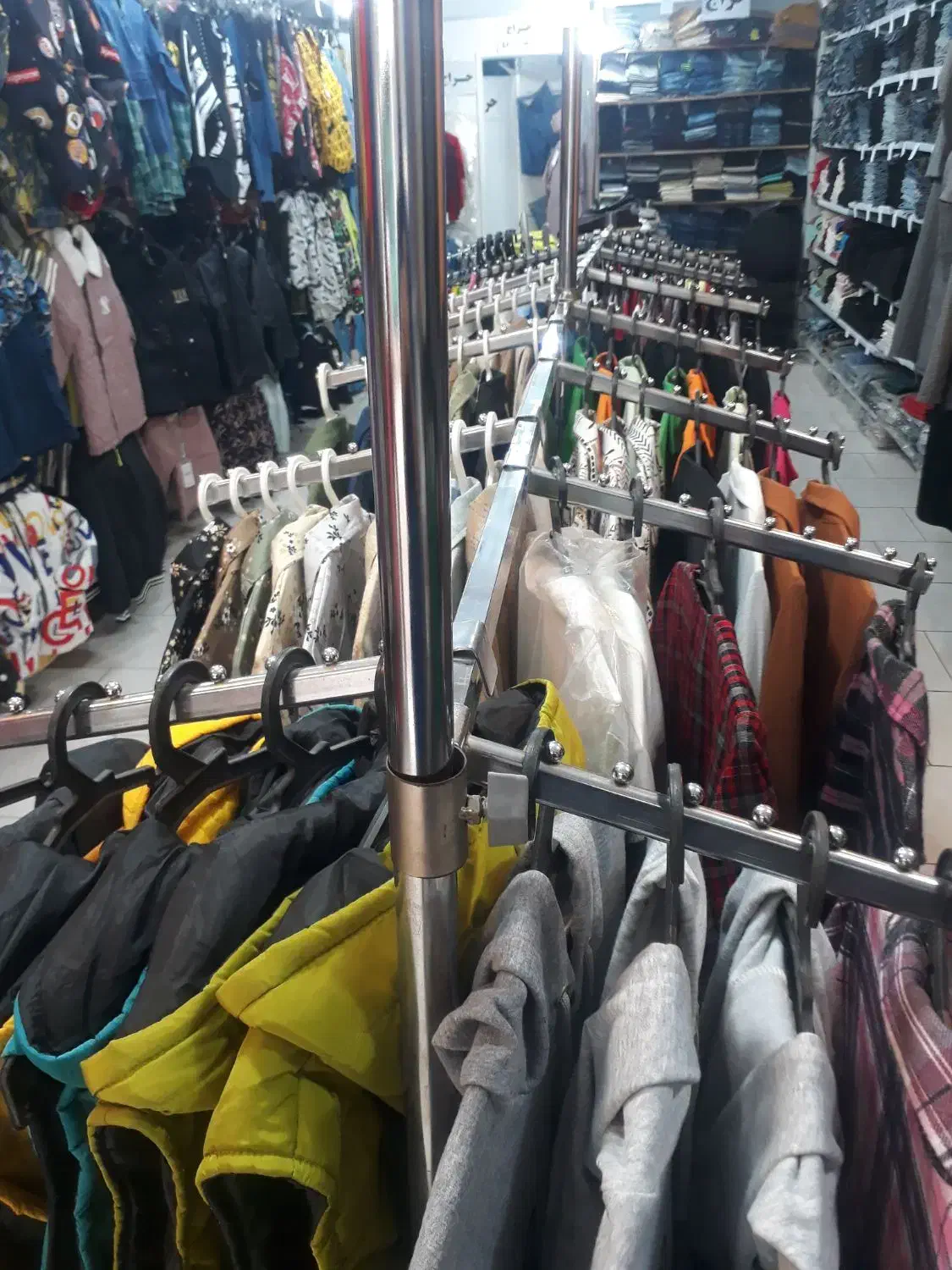 وسایل برای مغازه پوشاک|فروشگاه و مغازه|کرج, مصباح|دیوار