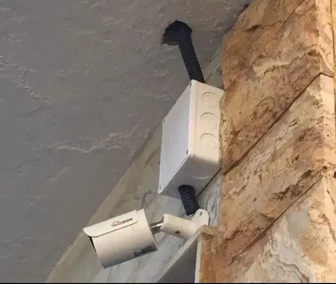 نصب و تعمیر تخصصی انواع دوربین های مداربسته|خدمات پیشه و مهارت|زاهدان, |دیوار