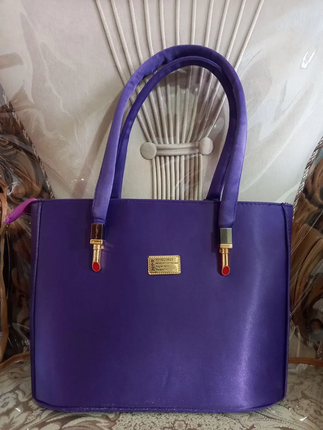 کیف|کیف، کفش، کمربند|اصفهان, کوجان|دیوار