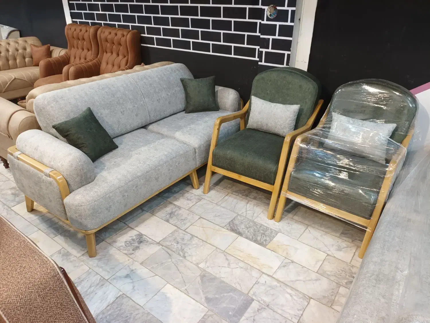 مینیمال کارول|مبلمان خانگی و میز عسلی|مشهد, گرجی علیا|دیوار