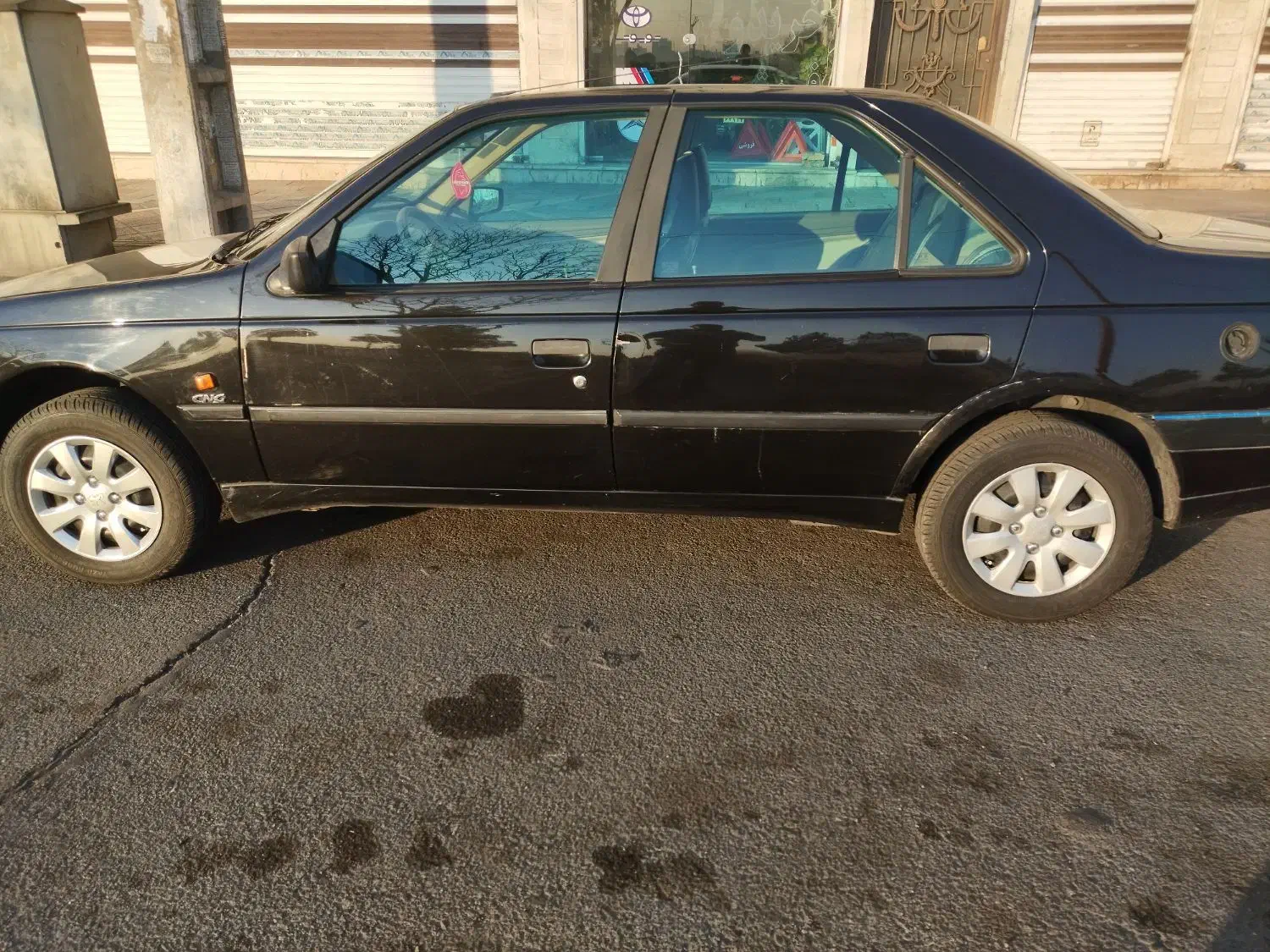 پژو 405دوگانه کارخانه مدل98|خودرو سواری و وانت|اندیشه, اندیشه فاز ۱|دیوار