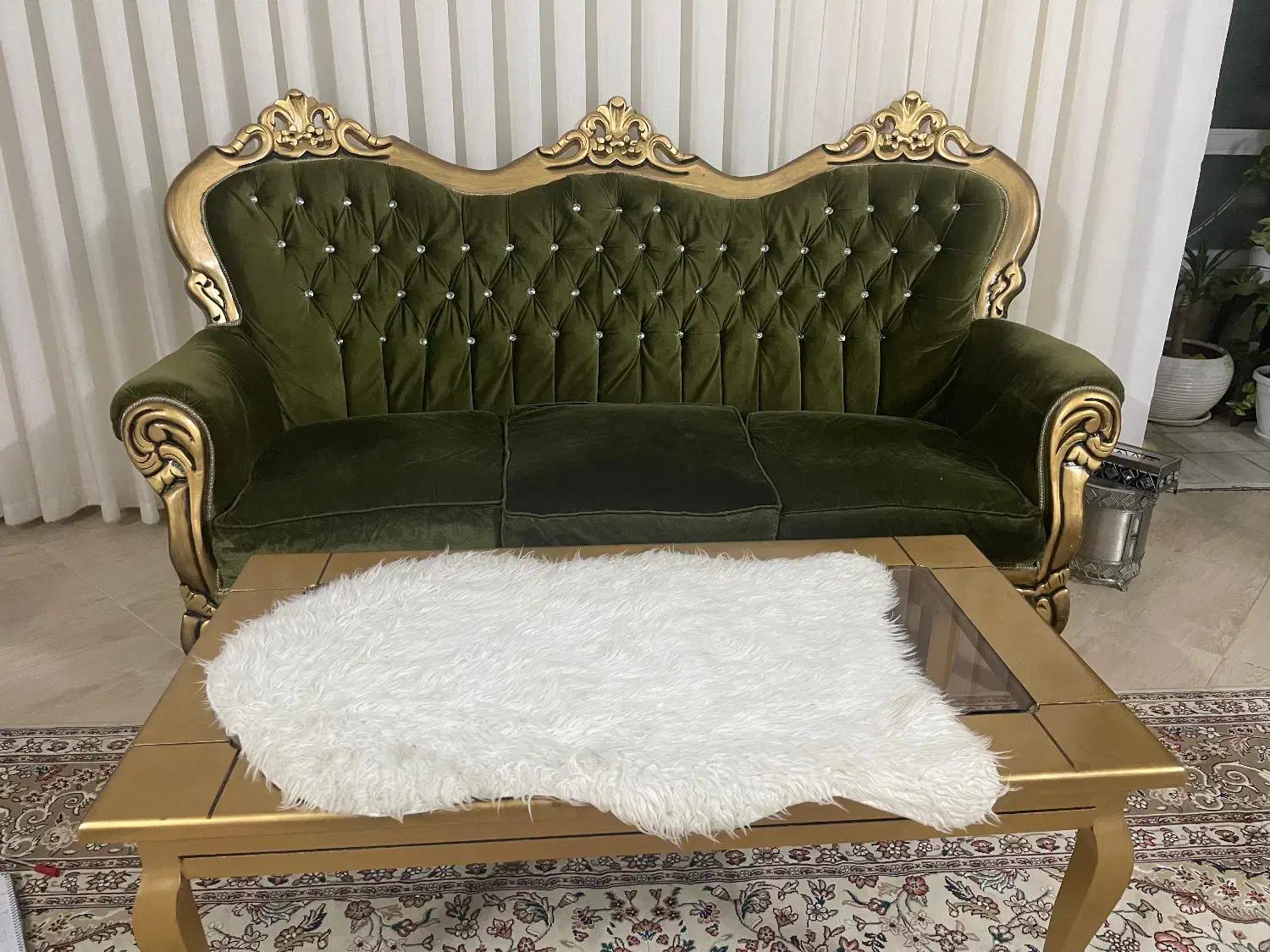 مبلمان سلطنتی|مبلمان خانگی و میز عسلی|شاندیز, |دیوار